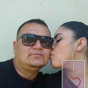 Meet your Posher, Carlozz